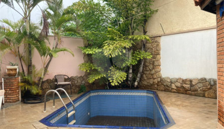 Sobrado à venda com 3 quartos, sendo 1 suíte,  em Jardim Nova São Carlos, São Carlos, SP
