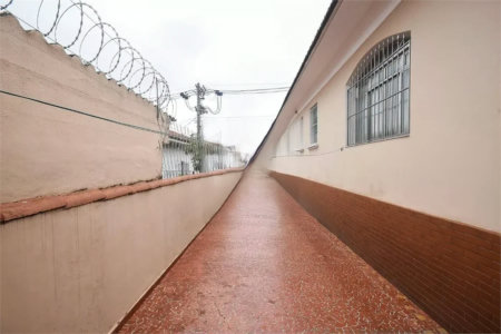 Casa Térrea à venda com 2 quartos, sendo 1 suíte, em Vila Morse, São Paulo, SP