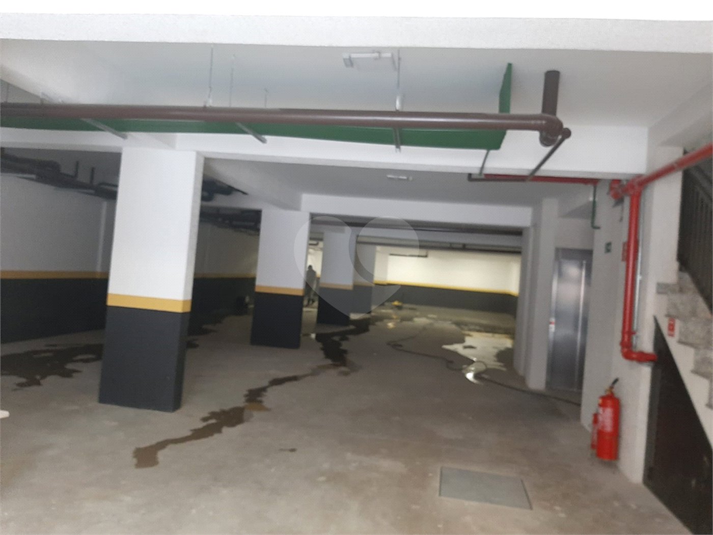 Apartamento VENDER na Vila Nivi, com 37m2, 2 quartos, 2 banheiro, sala, cozinha, SEM vaga