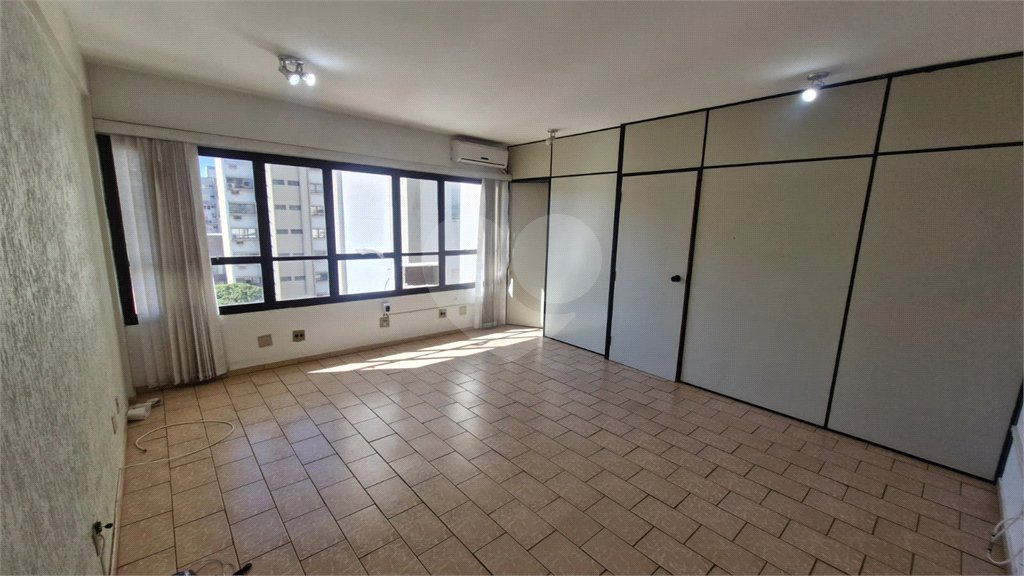 Sala Comercial à Venda no Edifício Luciano Zanollo – São Carlos/SP