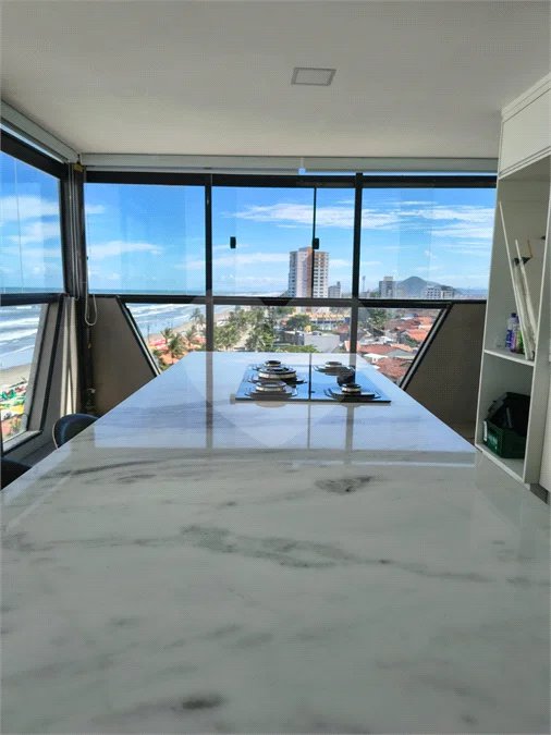 Cobertura em Mongaguá, com vista maravilhosa para o Mar, com hidromassagem