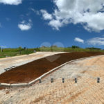 Terreno em Joanópolis com 1.000 metros, condomínio fechado com portaria e segurança, pronto para construir