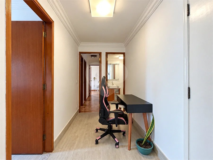 Apartamento com 3 dormitórios sendo 1 suíte à venda em Higienópolis, São Paulo - SP