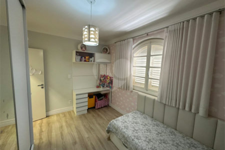 Casa à venda com 3 quartos, Sendo 1 suíte, em Vila Boa Vista, São Carlos, SP