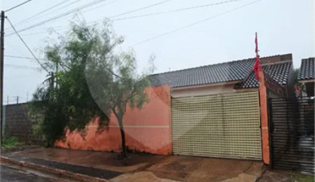 Casa à venda com 3 quartos em Residencial Ponta Porã II, Ponta Porã, MS