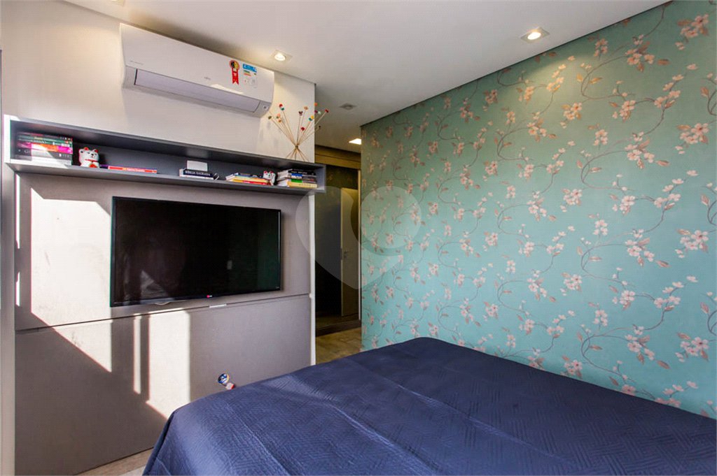 Apartamento à venda na Vila Mariana de 100m² com 3 dormitórios, 2 suítes, 2 vagas e lazer