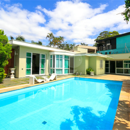 Casa Térrea à venda com 4 suítes em Jardim Marajoara, São Paulo, SP