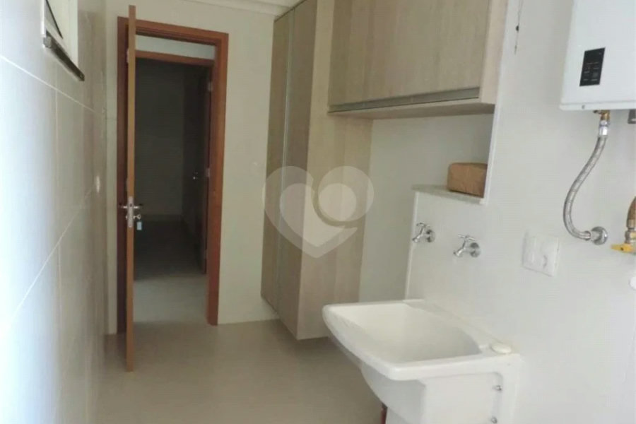 Apartamento Dubai no Bairro Vila Independência com 3 dormitórios