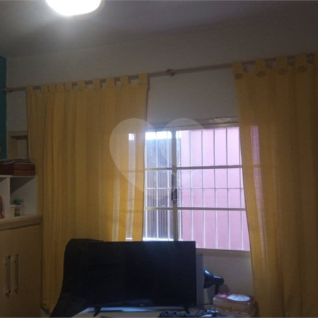 Bela casa No Santa Paula com um salão Comercial na frente.