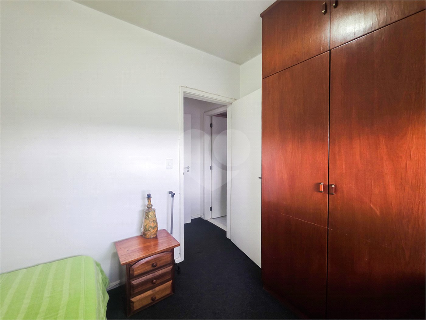 Apartamento - Sumaré - 2 Quartos / Dormitórios - 1 Vaga - Venda / Compra