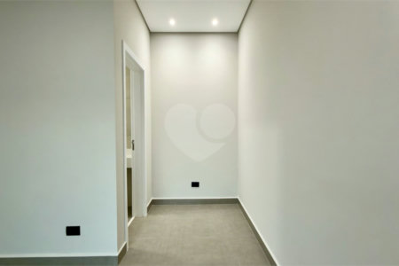Casa térrea 3 dormitórios (3 suítes), espaço gourmet, piscina, 2 vagas garagem, condomínio fechado com ampla área lazer