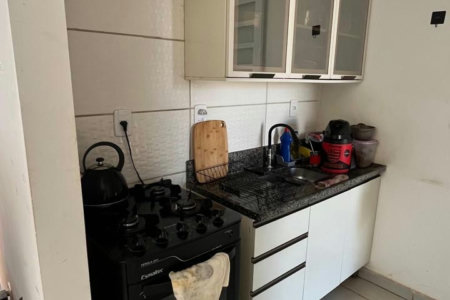 Casa à venda com 3 quartos, sendo 1 suíte,  no condomínio Eco Ville 4, Três Lagoas - MS