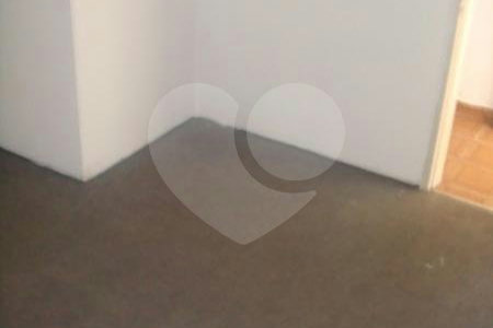 Casa térrea com 2 dorm. na Saúde
