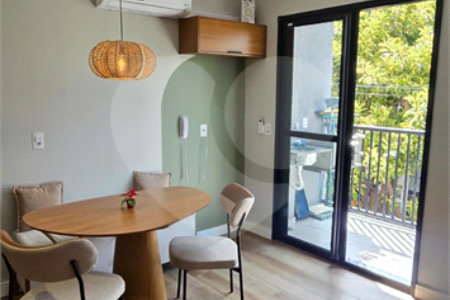 Studio Reformado com Varanda e Lazer Completo 33m2 Campos Elíseos Mobiliado