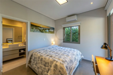 Casa à venda no condomínio Vinhas da Vista Alegre - Lado Sede, Vinhedo - SP