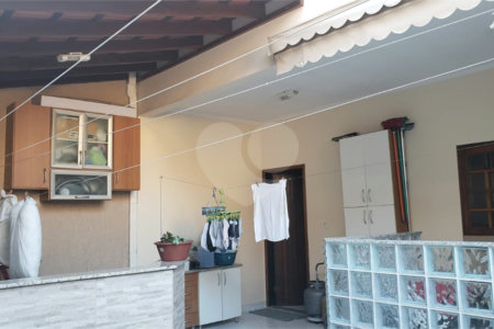 Sobrado Espaçoso e Bem Planejado – Conforto e Funcionalidade em Cada Detalhe!