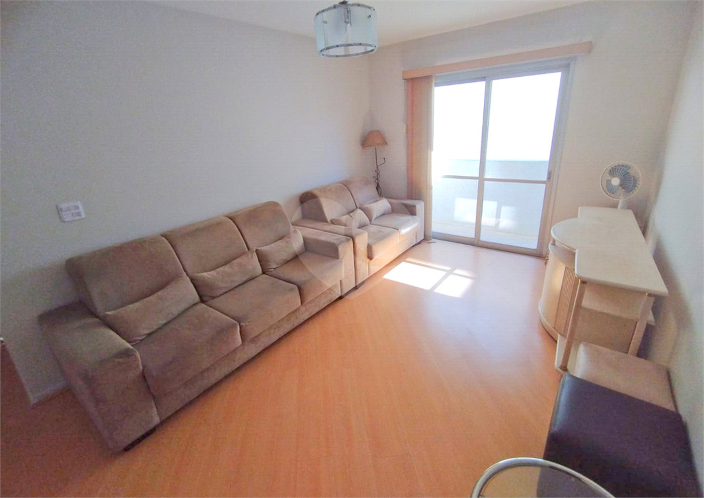 Apartamento no Cambuci - 2 quartos - varanda - 2 vagas
