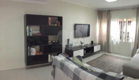 Casa à venda com 3 quartos, sendo 1 suíte, em Tremembé, São Paulo, SP