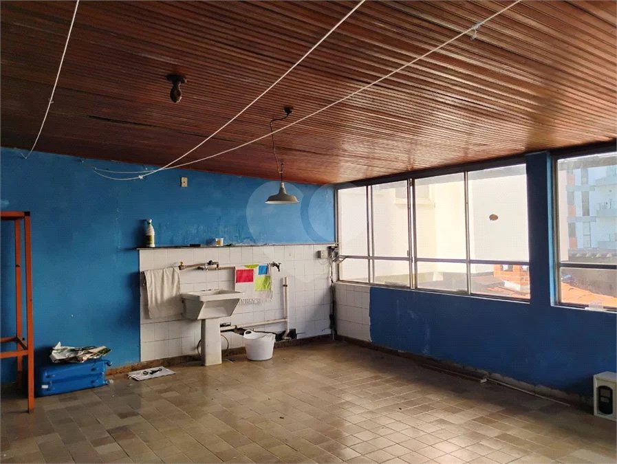 Vende-se ou Aluga-se Casa com 400 m2 na Vila Mascote