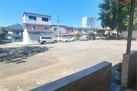 LINDA CASA DUPLEX EM CONDOMÍNIO – PRÓXIMA AO PARK SHOPPING - Aceita financiamento bancário e FGTS