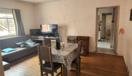 Casa à venda com 3 quartos, sendo 2 suítes,  em Lapa, São Paulo, SP