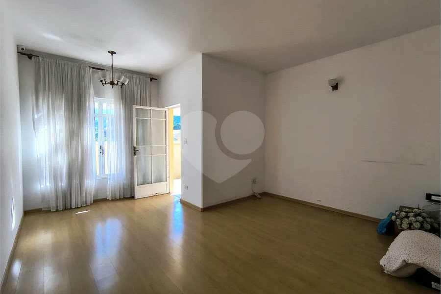 Casa para alugar com 3 quartos, sendo 1 suíte, em Jardim Dos Estados, Poços de Caldas - MG
