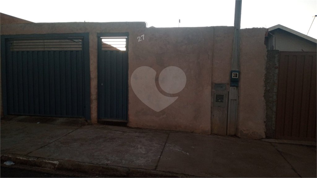 Linda Casa no Bairro Abdelnur