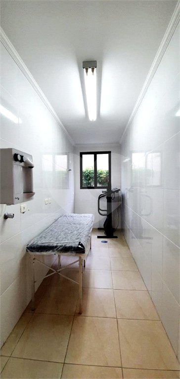 Apartamento à venda no Planalto Paulista de 147m² com 3 suítes e 3 vagas.