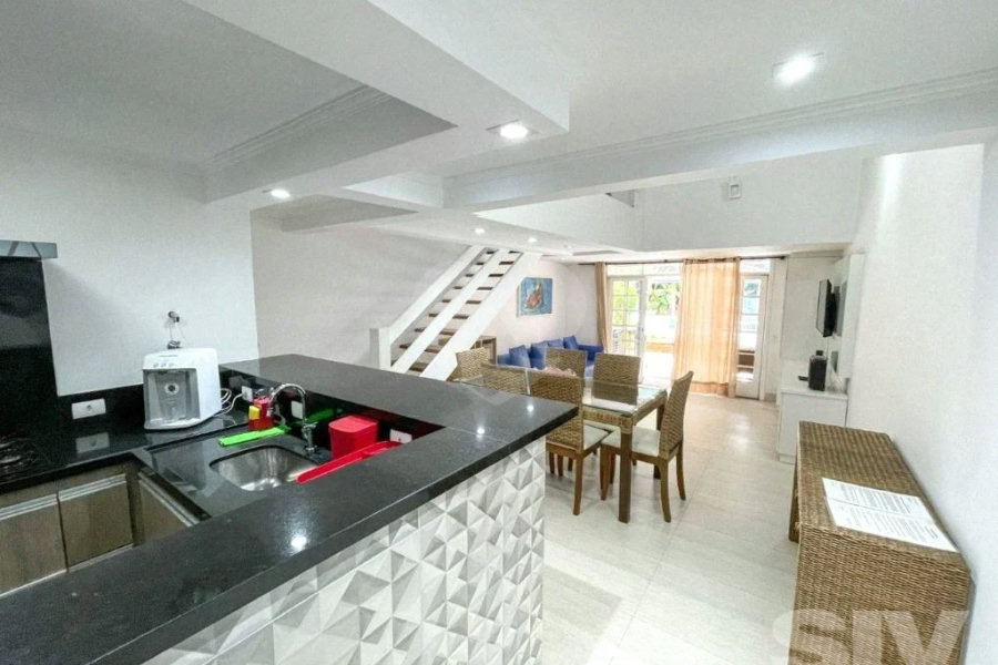 Villagio à venda com 3 suítes em Riviera de São Lourenço, Bertioga, SP