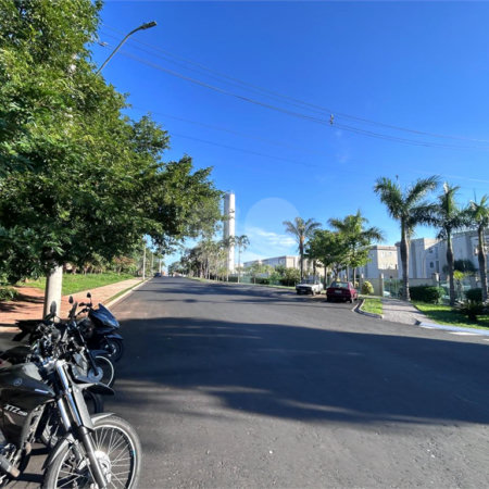 Apartamento no Monte D'oro á venda.