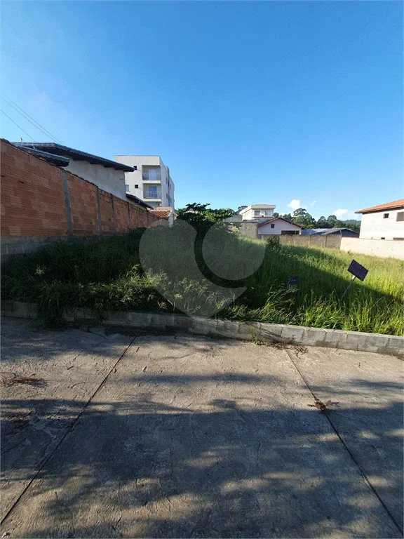 Terreno de 372m² à venda no Jardim Caldense