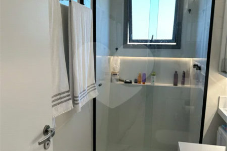 Apartamento de alto padrão com 108 m², 3 dormitórios, 1 suíte, varanda gourmet, planejados, lazer completo e próximo ao Metrô Alto do Ipiranga.