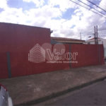 Casa Terreá á Venda.