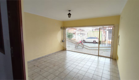 Casa à venda com 3 quartos, sendo 1 suíte,  em Portal do Sol, São Carlos, SP