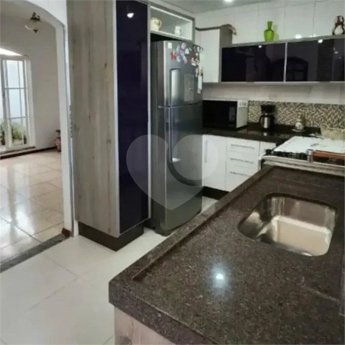 Casa Térrea com 3 Quartos à venda, 220m² - Jardim Líbano