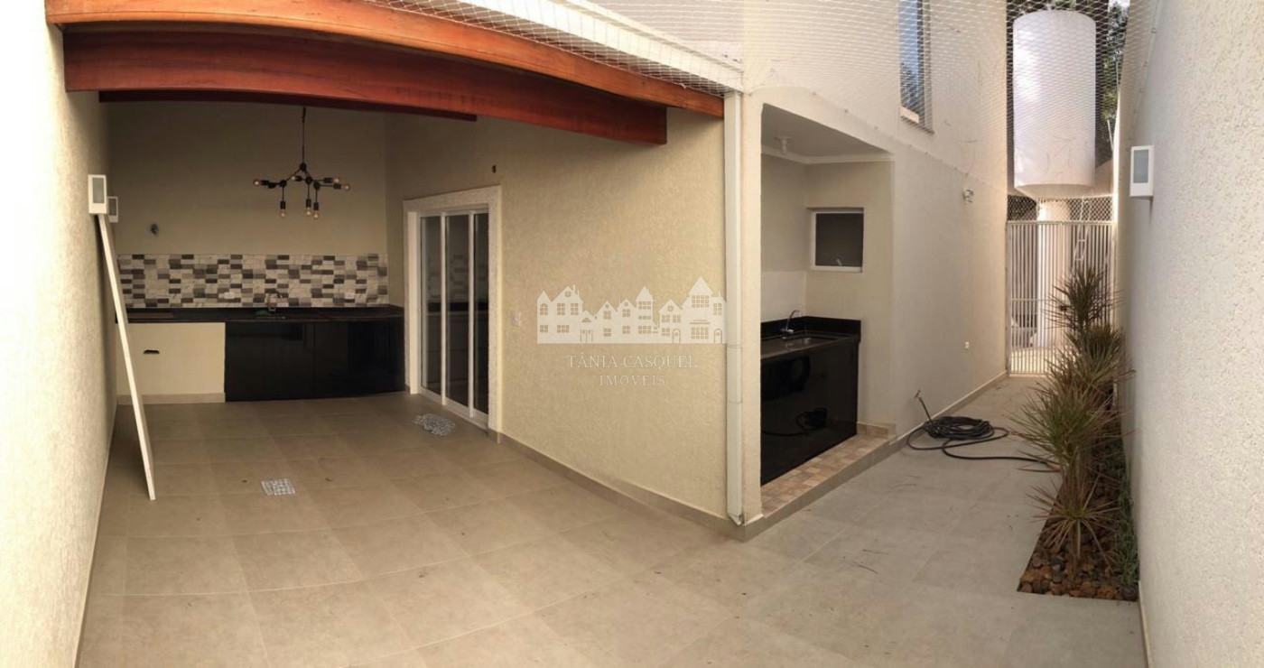 Casa à venda com 2 quartos em Jardim Imperial, Atibaia, SP