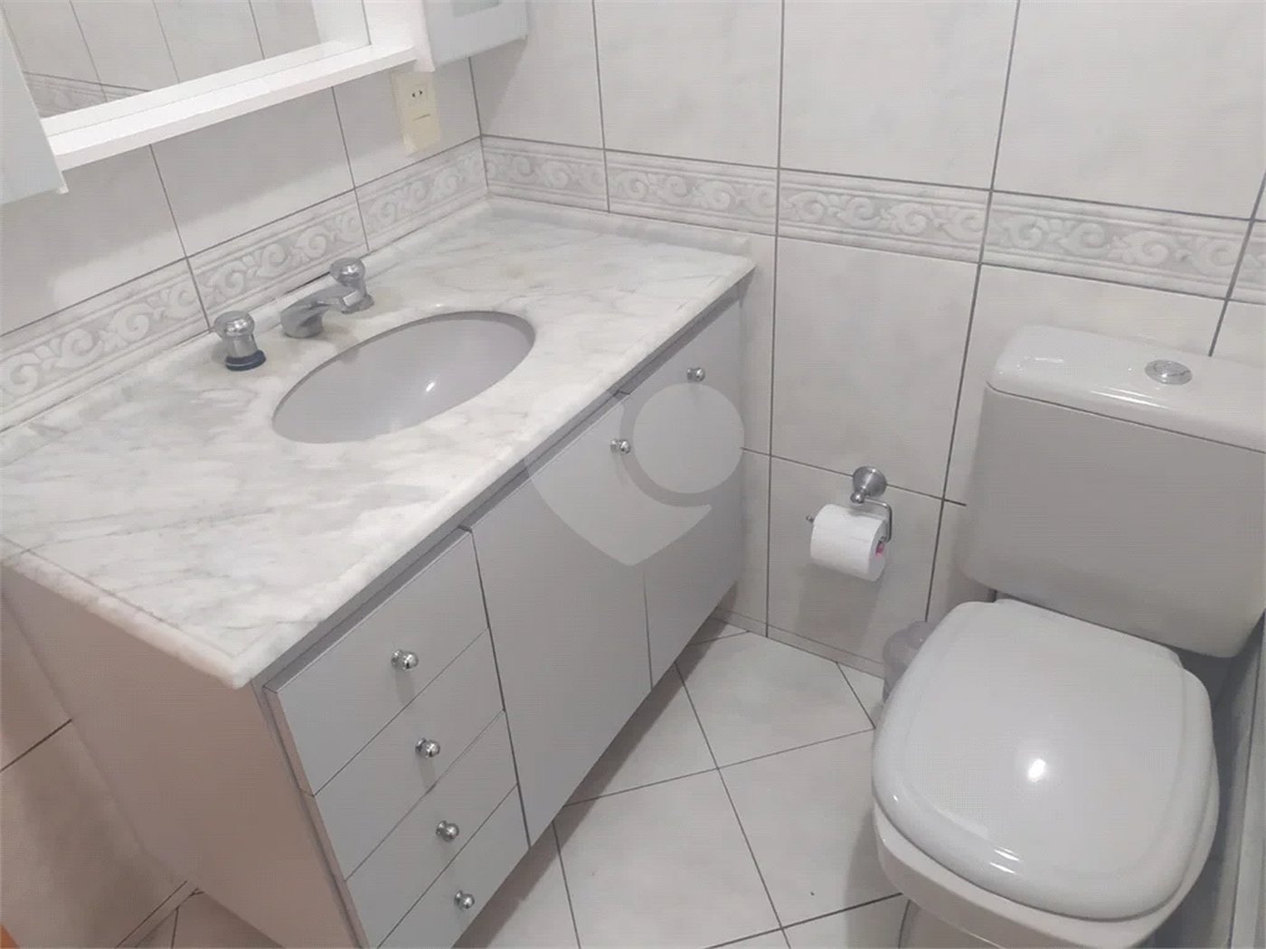 Apartamento de 02 dormitorios 2 vagas com80 m²– Excelente localização em frente ao Shopping Tietê Plaza