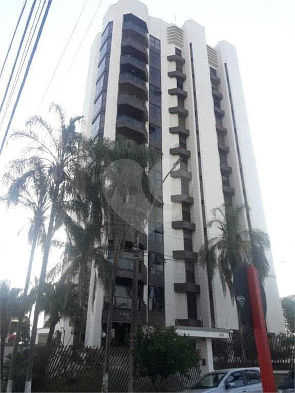 Vendo Excelente apartamento no Centro de São Carlos SP