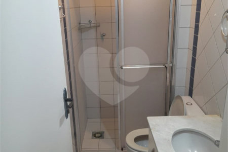 Apartamento para locação ou venda no Edifício Villagio di Napoli.