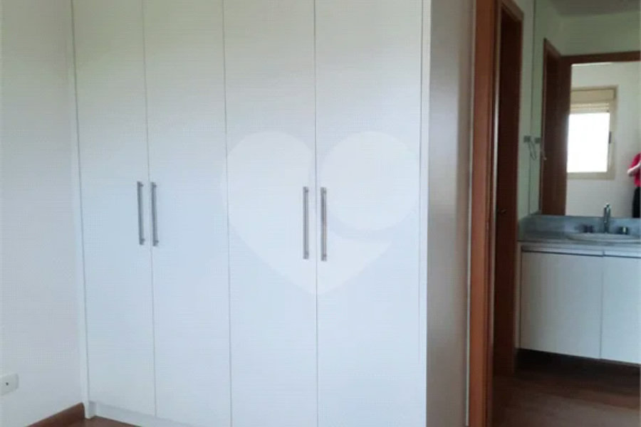 APARTAMENTO DE 44,0 M² COM 01 DORMITÓRIO E COZINHA COM ARMÁRIOS, VARANDA GOURMET E VAGA PARA LOCAÇÃO EM SANTANA