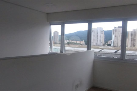 Sala à venda em Jardim Armênia, Mogi das Cruzes - SP