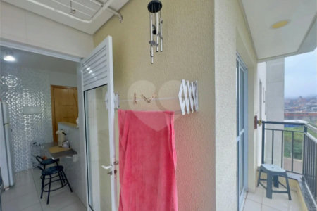 Apartamento à venda no Taboão, em Guarulhos, com 51 m² com 2 dormitórios e 1 vaga de garagem