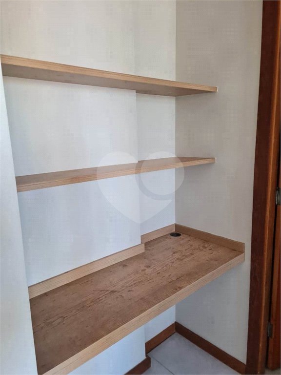 Apartamento no Condomínio Via Campus.