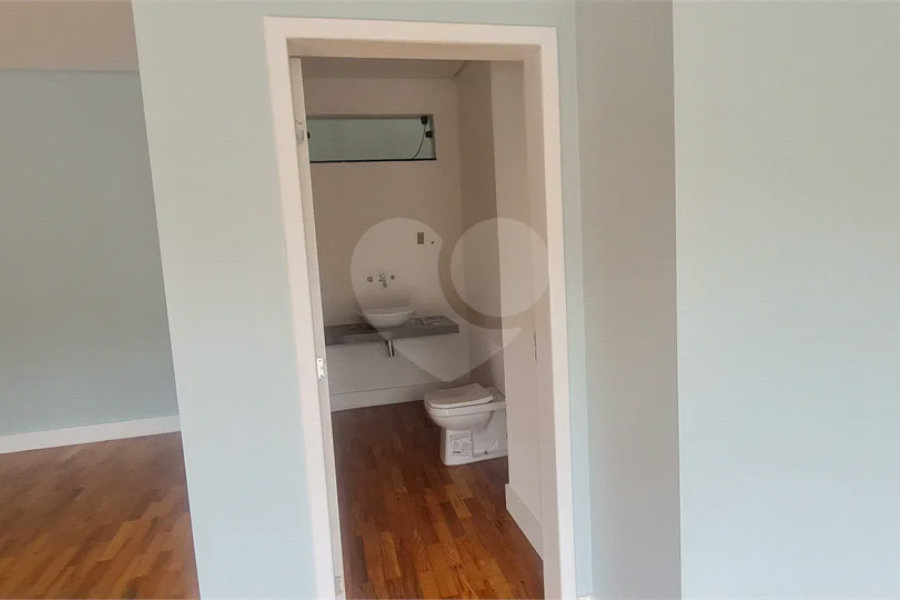 Casa à venda com 3 suítes no condomínio Alpes da Cantareira, Mairiporã - SP