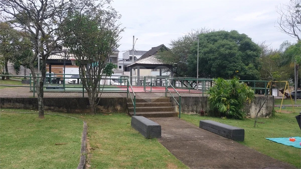 CONDOMÍNIO VALE DAS PALMEIRAS - CASA 3 QTOS + SUITE + PISCINA + GARAGEM 4 CARROS + ENERGIA SOLAR
