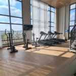 Charme, conforto e vista livre na Vila Clementino – 98 m² com pé-direito duplo!