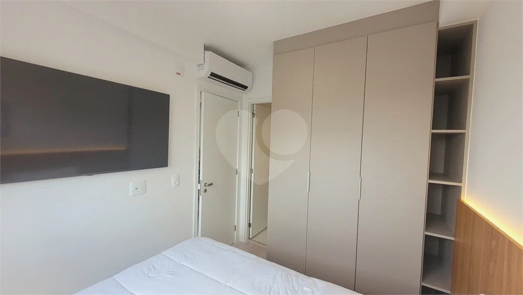 Studio sofisticado, totalmente mobiliado e pronto para morar