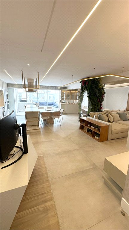 Apartamento de 140 m², 2 dormitórios sendo uma suìte, 3 vagas - Campo Belo/SP.