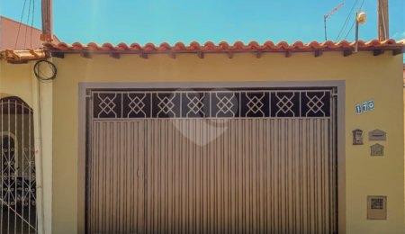 Casa à venda com 2 quartos, sendo 1 suíte,  em Jardim Bandeirantes, São Carlos, SP