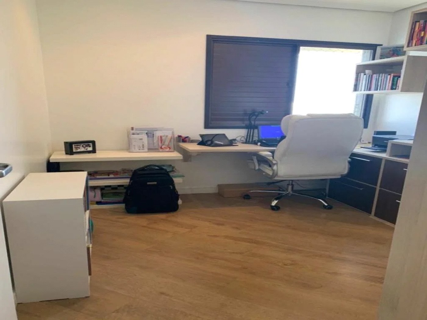Apartamento à venda com 3 quartos, 1 suíte e 2 vagas no Jardim Bonfiglioli